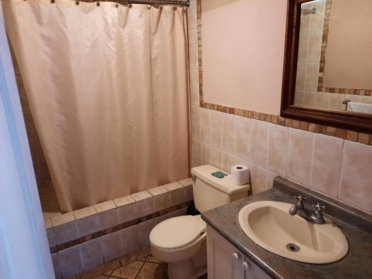 Apartamento 505 Cortijo Reforma Zona 9 Guatemala-Stadt Exterior foto