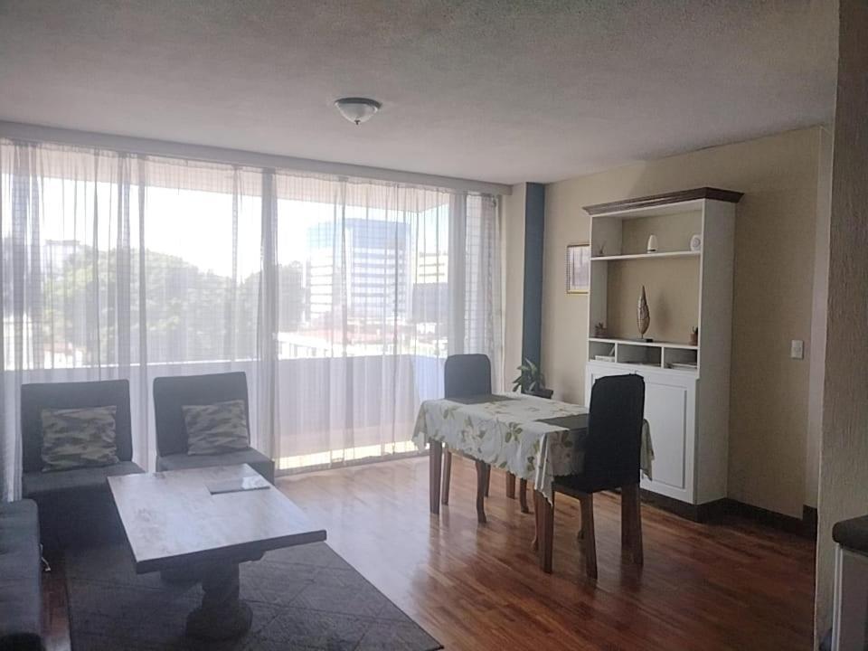 Apartamento 505 Cortijo Reforma Zona 9 Guatemala-Stadt Exterior foto